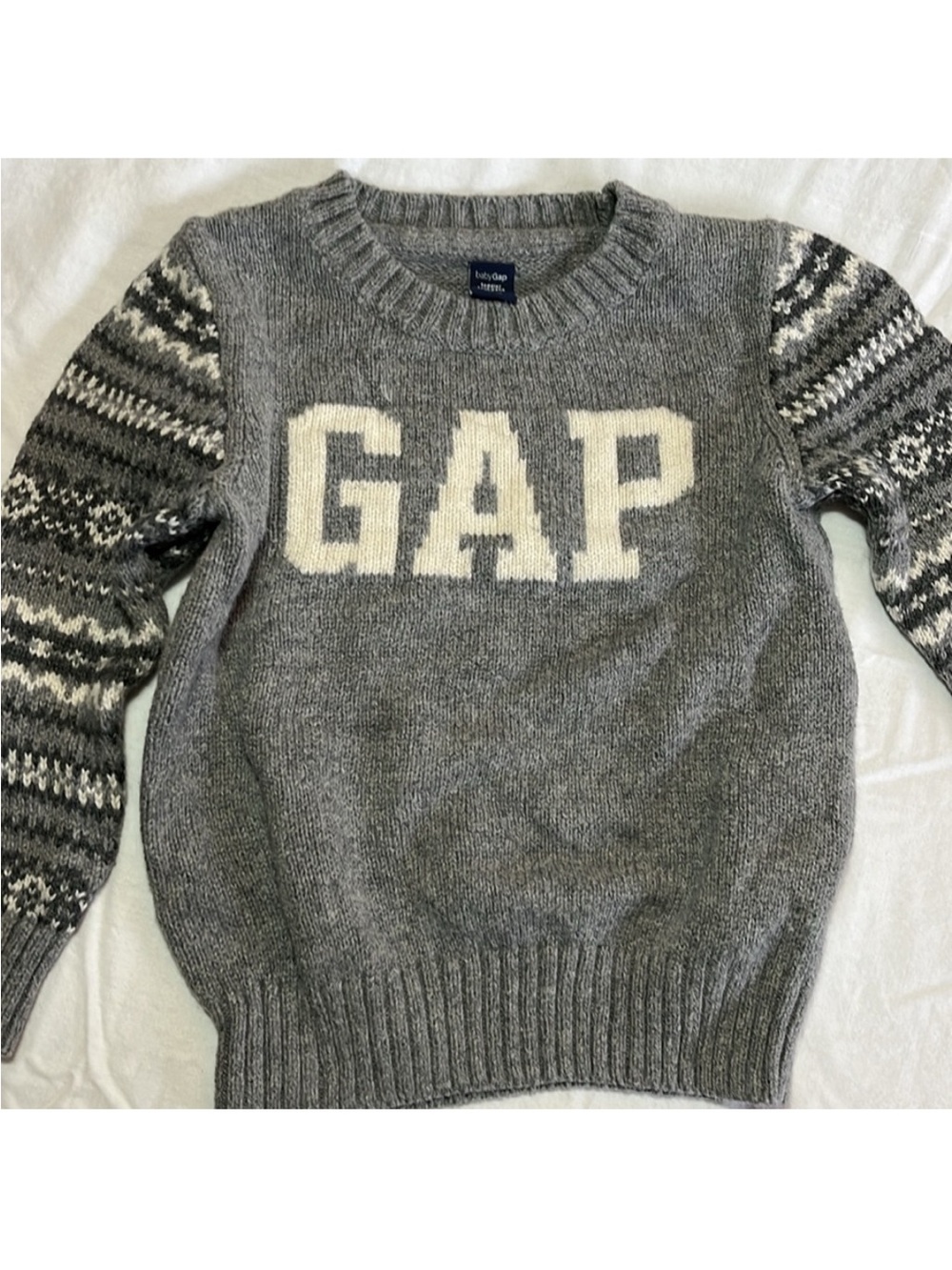 3T GAP Gray Logo Knit Sweater - Fair Isle Sleeves